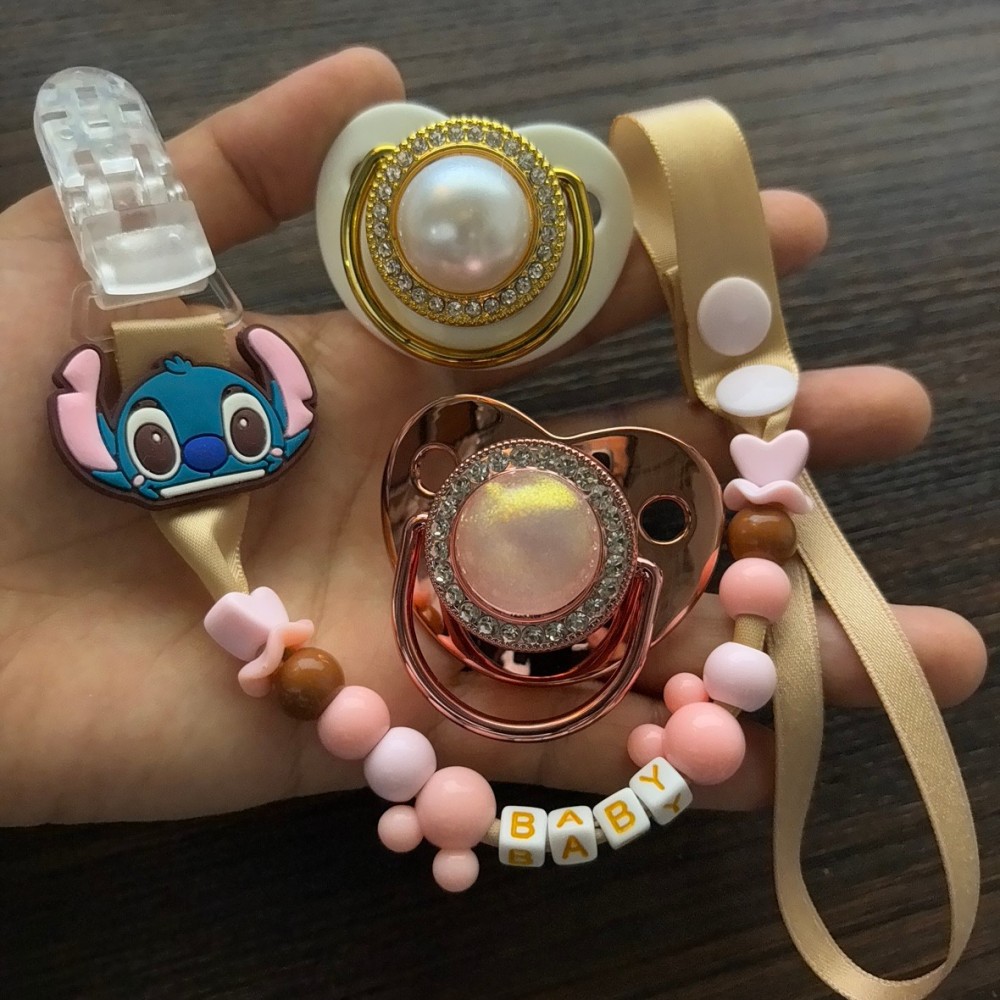 Newborn Gift Set - かわいいカワイイ新生児用おしゃぶりクリップ＆おしゃぶりベビー用噛むおもちゃ授乳用おもちゃ愛らしい授乳用シャワーギフトアクセサリー