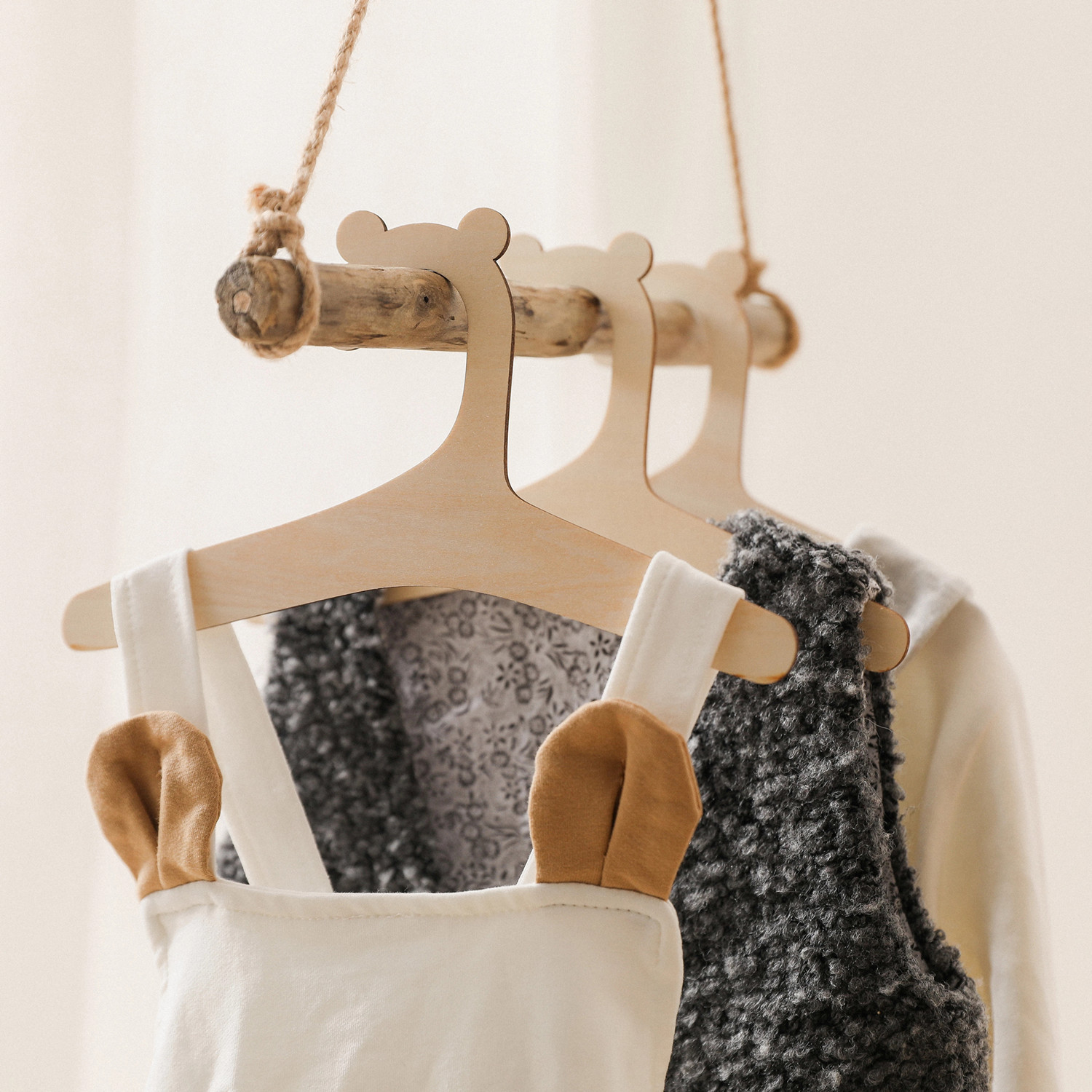 Baby Clothing Hanging Rack - 5/10 個木製ベビーハンガー子供服収納ハンガー保育園用子供ハンガー幼児幼児ポータブルコートホームラック