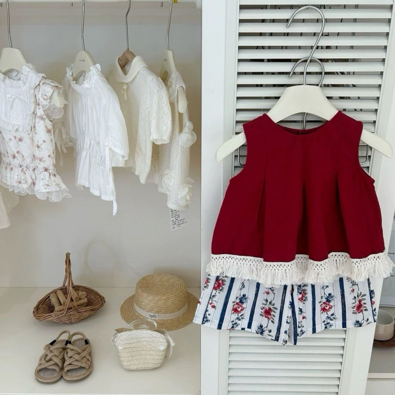 Baby Clothing Unique - 夏の女の子の服装、スタイリッシュなベビー服、子供向けのユニークでトレンディなレースタッセル半袖セット、花柄ストライプワイドレッグパンツ