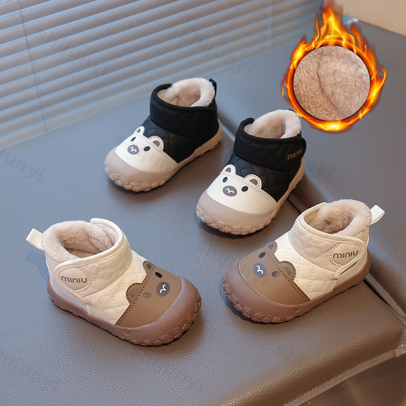 2026年新冬ベビー用スノーブーツ、漫画風アニマル柄、暖かい - Soft Sole Booties のレビューと価格
