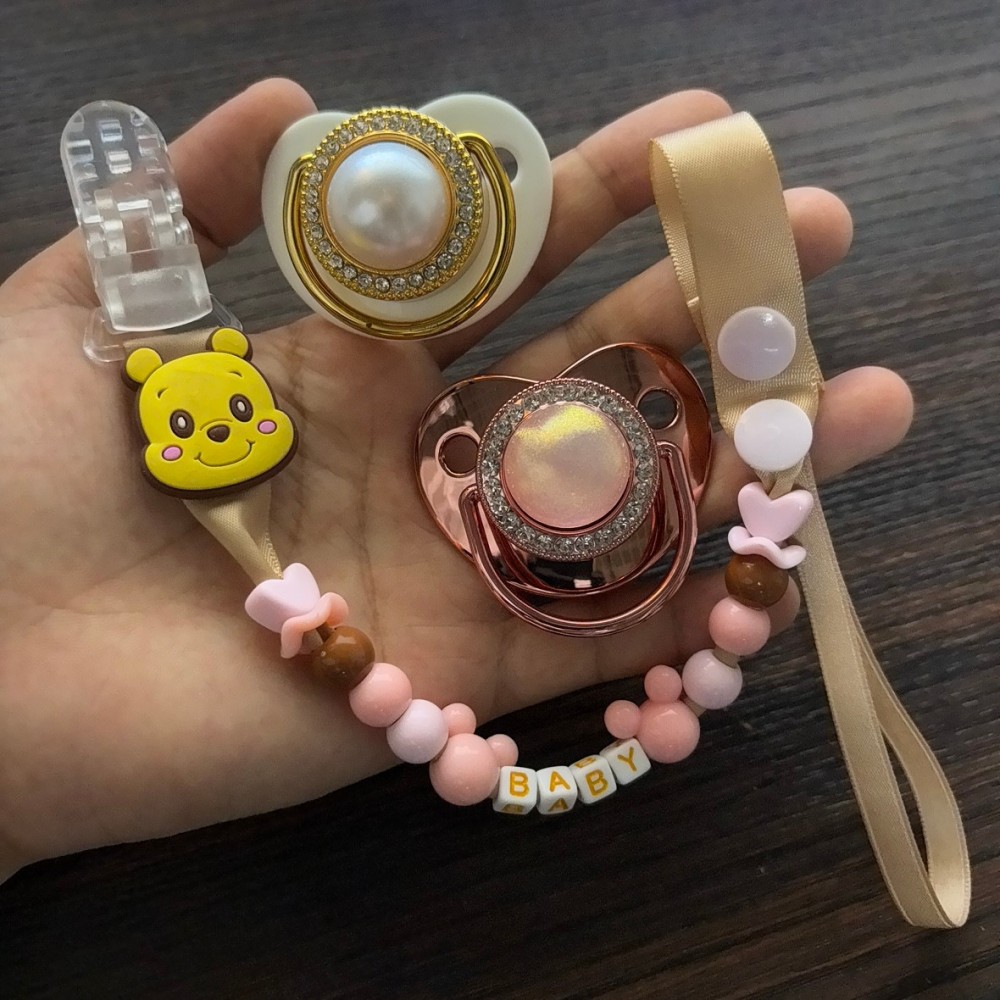 かわいいカワイイ新生児用おしゃぶりクリップ＆おしゃぶりベビー - Newborn Gift Set のレビューと価格